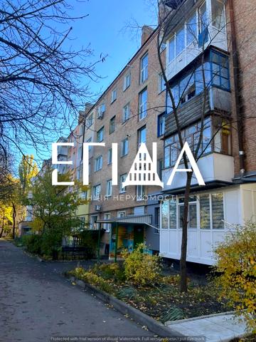 Яновського вул., 56