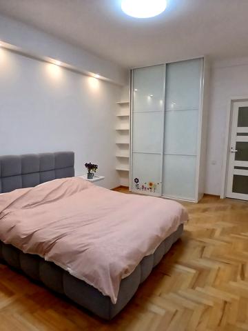 Остроградських вул. (), 14