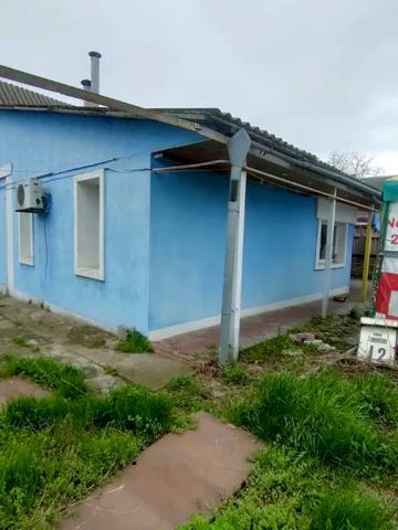 Глиняна вул., 12