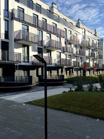 Пилипа Орлика вул., 30