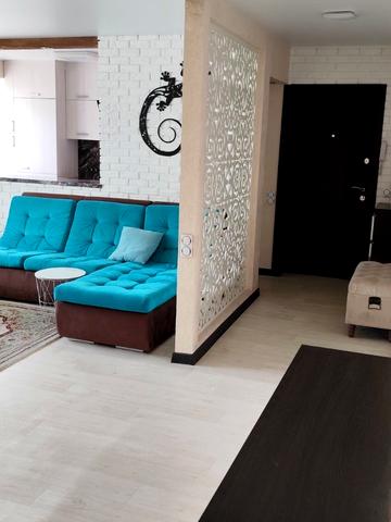 Космонавтів вул., 53/1