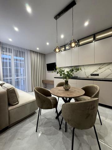 Підволочиське шосе, (Будинок 10)