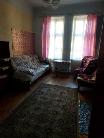 Софії Яблонської вул. (), 40