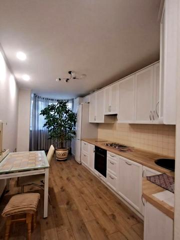 Чернівецька вул., 51