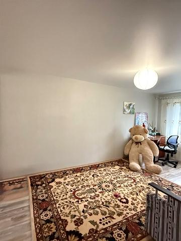 Осіння вул., 17