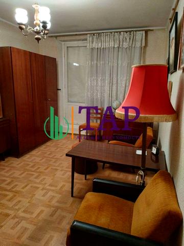 Валентинівська вул., 11