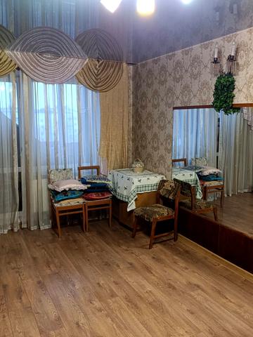 Софії Русової вул., 25