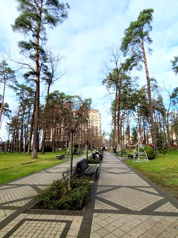 Соборна вул., (Будинок 1)