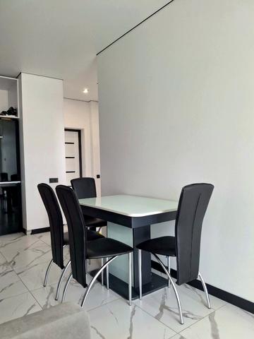 Жовківська вул., (Будинок)