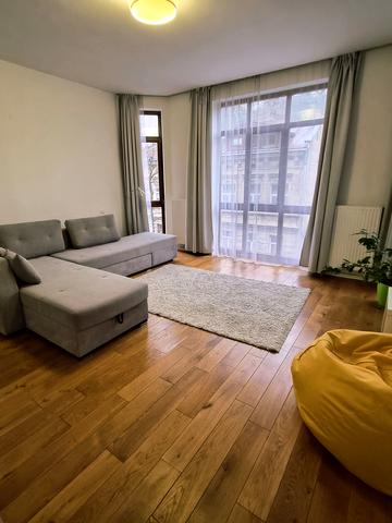 Миколи Лисенка вул., 16/20