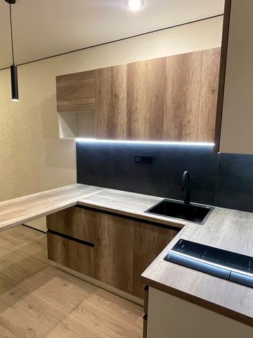 Лисенка вул., (Будинок)