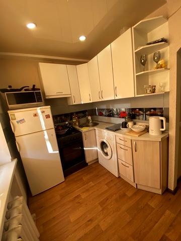 Козача вул., 43