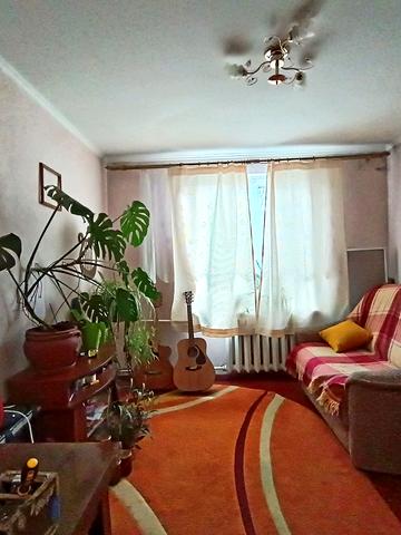 Білоцерківська вул., 2