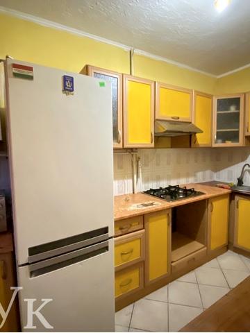 Михайла Грушевського вул., (Будинок)