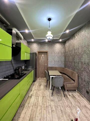 Бориса Тлехаса вул., 14