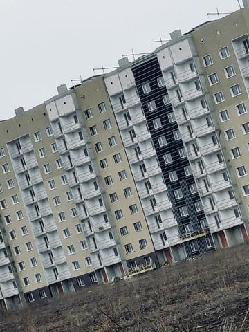 Сергія Параджанова вул., (Будинок)