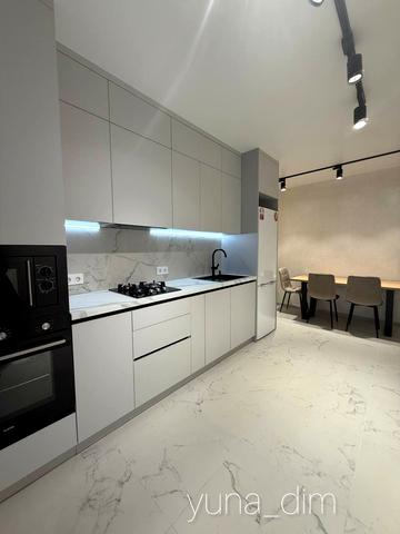 Калнишевського вул., 8