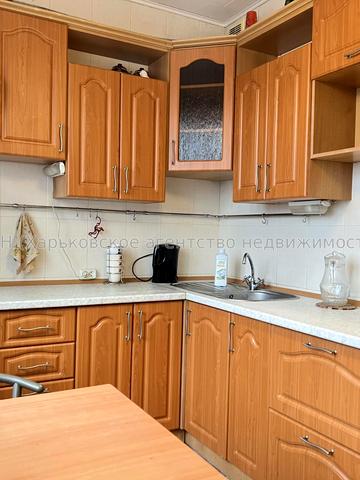 Наталії Ужвій вул., 70