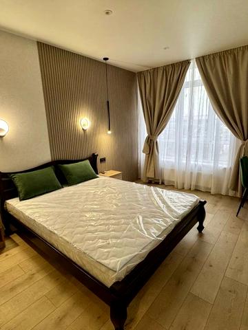 Ольги Кобилянської вул. (Достоєвського), 1-В/1