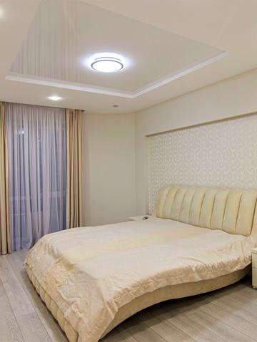 Валерія Лобановського вул., 28