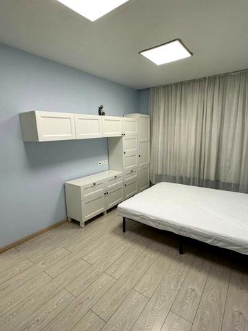 Писаржевського вул., 7