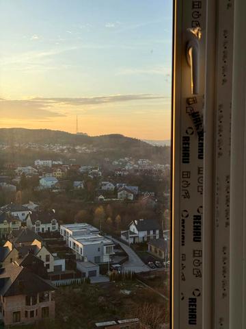 Бігова вул., (Будинок 2)