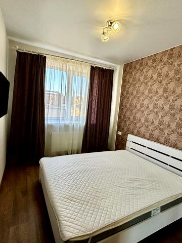 Павла Глазового вул. (Олега Кошового), 13-Б