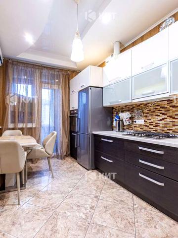 Новоолександрівська вул., (Будинок 4)