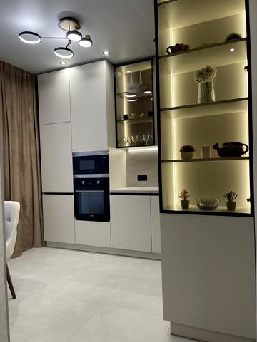 Краснова вул., 1-В