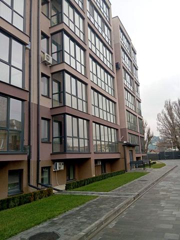 Мольєра вул., 77