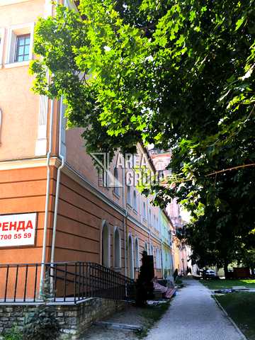 Польський Ринок пл., 4