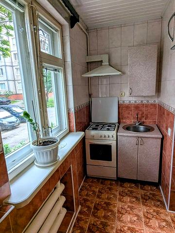 Вербова вул., 38