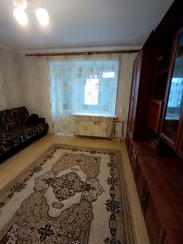 Плиткова вул., 19