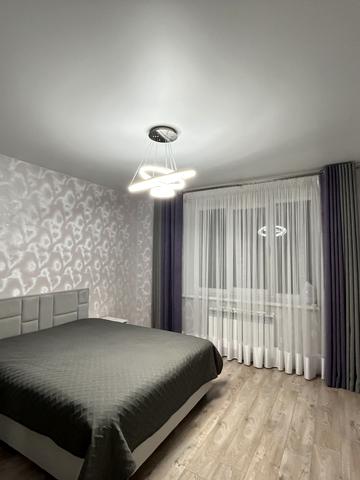 Миколаївська вул., 33