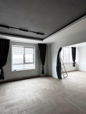 Бельведерська вул., 27б