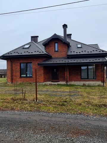 Спортивна, 8