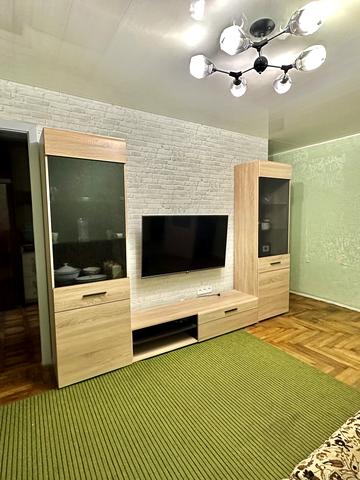 Перемоги вул., 93