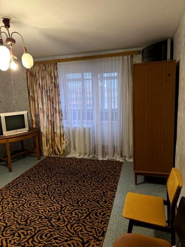 Лесі Українки вул., 25