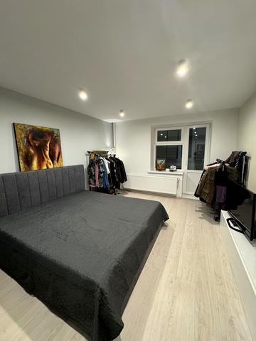 Інститутська вул., 6б