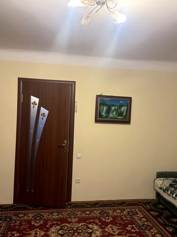 Довгопільська вул., 9