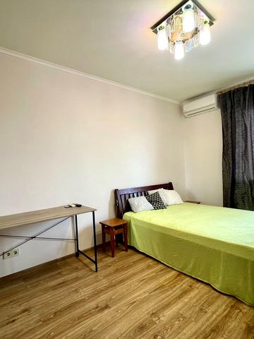 Метрологічна вул., 58