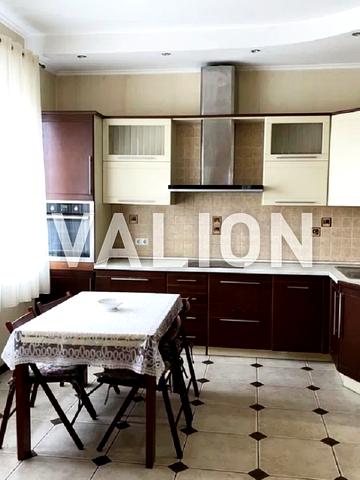 Урлівська вул., 16/37