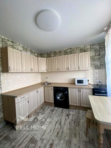 Валерія Лобановського просп. (Червонозоряний), 96