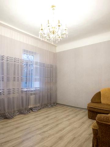 Миколи Зерова вул. (Красноградська), 26