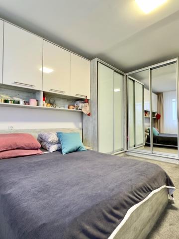 Стрийська вул., 87