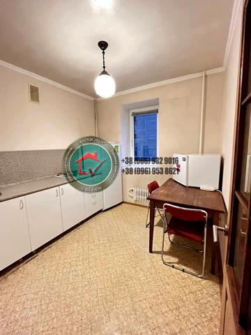 Байрона пров., 23