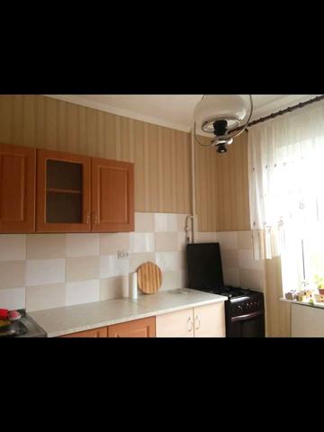 Каштанова вул., 13