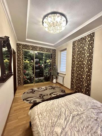 Святої Трійці вул., 15