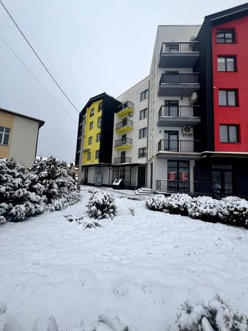 Незалежності України вул., 33