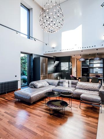 Центральна